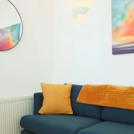 Lovely Salisbury 1 Bedroom Flat *