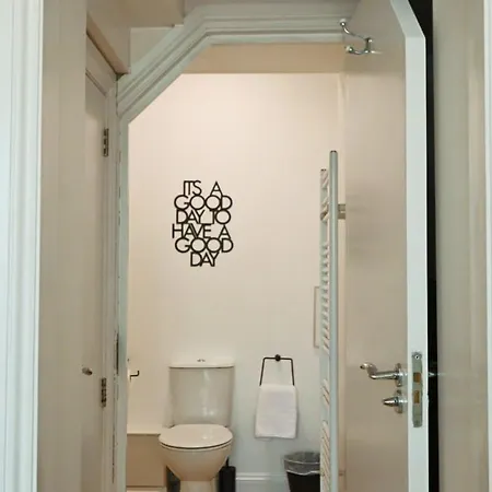 Lovely Salisbury 1 Bedroom Flat Apartamento Bristol